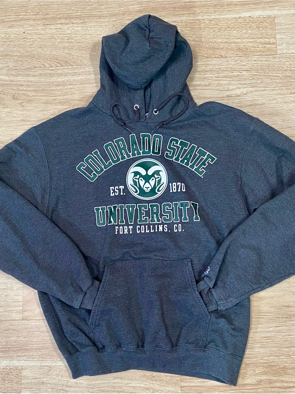 CSU Rams Hoodie Men’s Medium Grey Colorado State Champion Pullover Sweatshirt